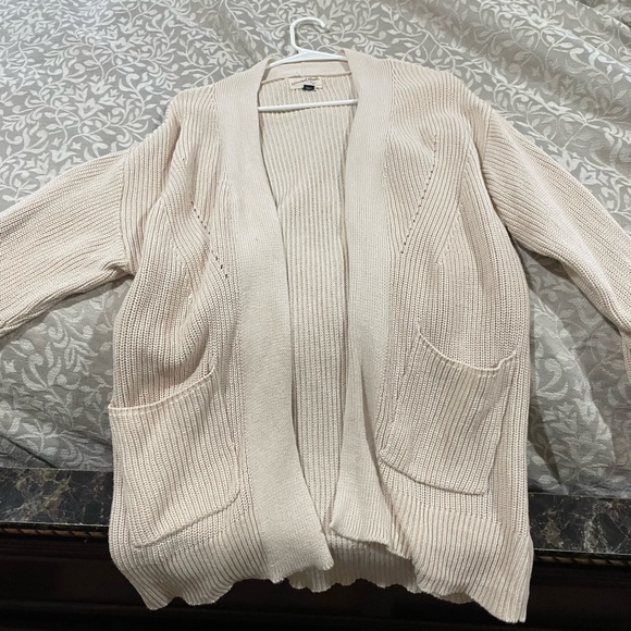 Target cardigan size small - Picture 1 of 3